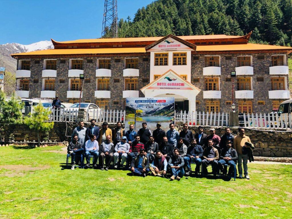 Hotel DeManchi naran kaghan hotels