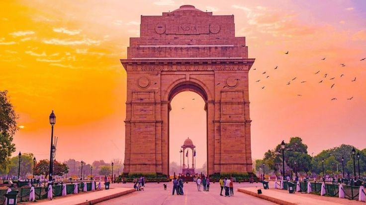 India Gate Timing