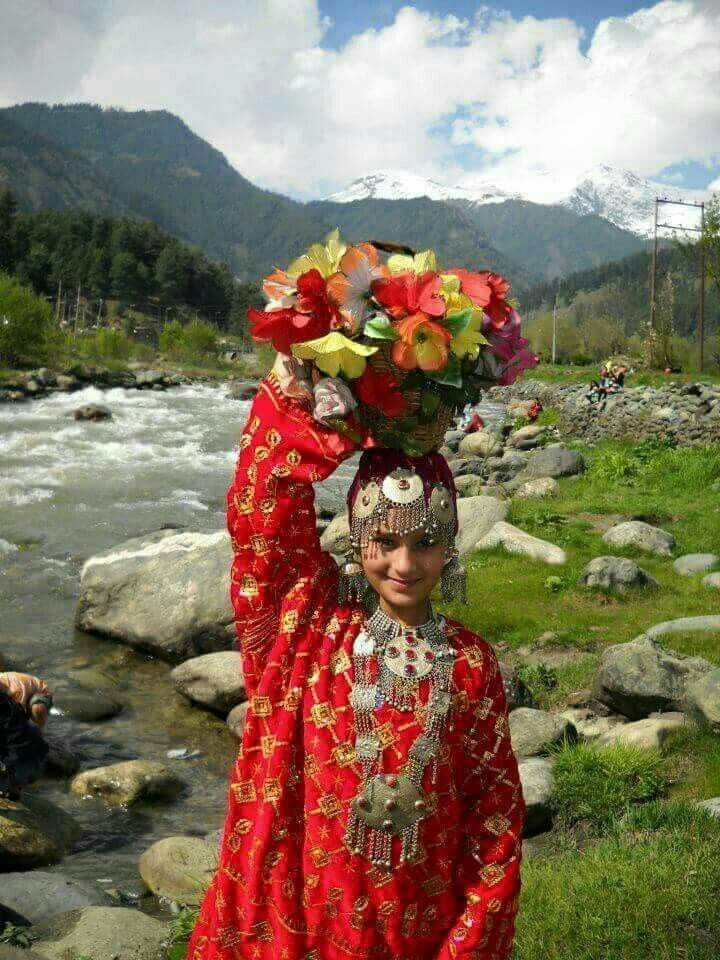 Women's Traditional Attire Jammu Kashmir Traditional Dress