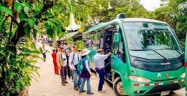 Bus from Lima to Machu Picchu