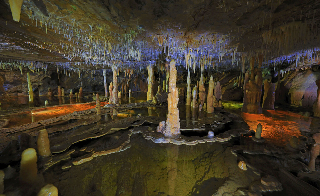 What are the Buchan Caves?