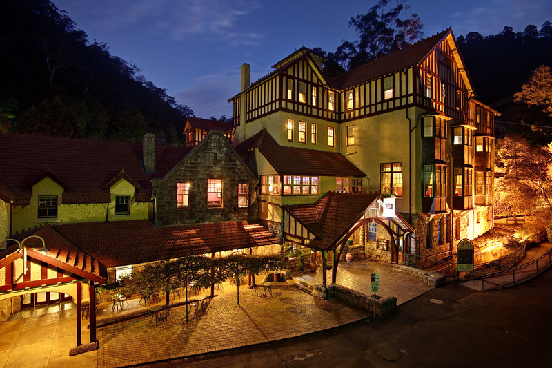 How to Reach Jenolan Caves House